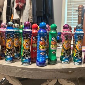 19 barely used Dab On Ink Dab 'N' Fever Bingo Marker Set - Multicolor